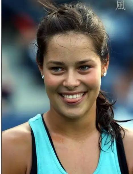 网坛最美的伊万嫁人了，这是“小猪”欧洲杯出局后最开心的时刻！