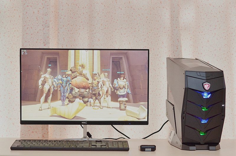 看,有光!异形般的电脑如是说