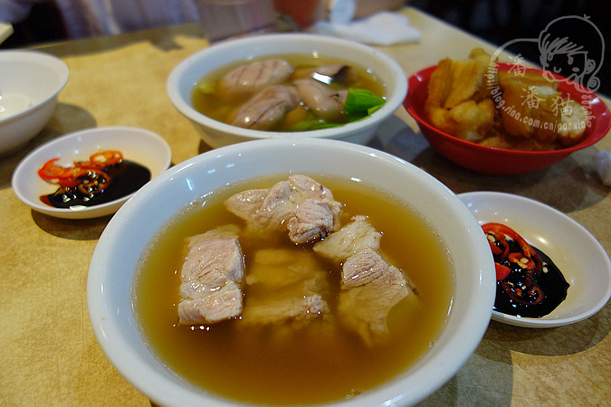 新加坡深夜美食街边小吃,新加坡米其林推荐小吃