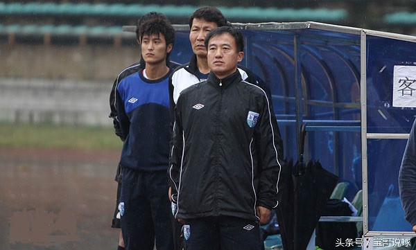 冲甲成功有哪几个队,冲甲成功的是哪两支球队