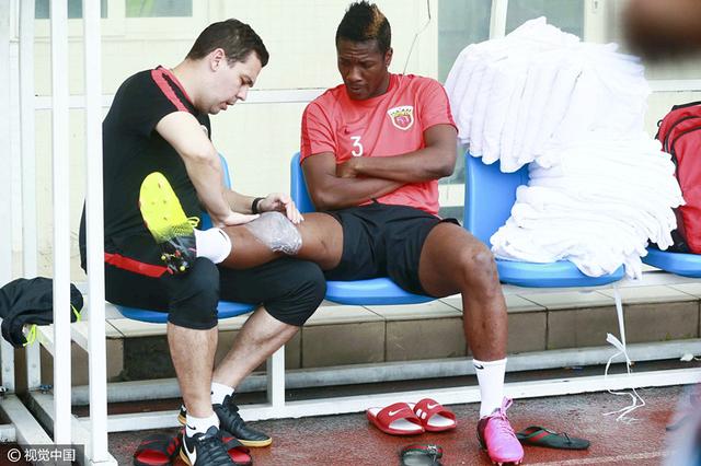 比比谁更“坑”!本赛季中超四大水货你支持谁?