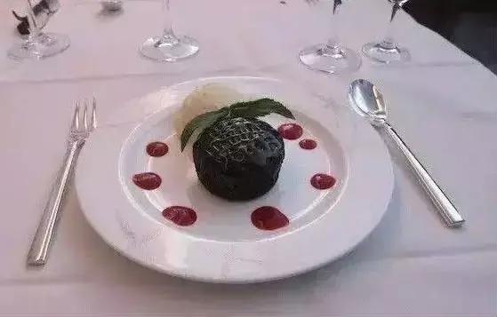 哪些航空公司飞机餐好吃,哪家航空公司飞机餐最难吃