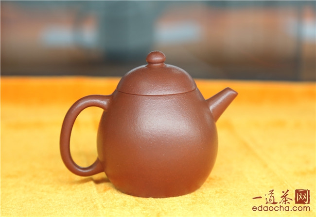 紫砂壶平时把玩,为什么现在紫砂壶都用小壶