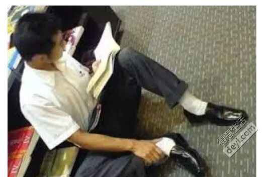 男生普遍最丑穿搭,男生最丑穿搭是什么