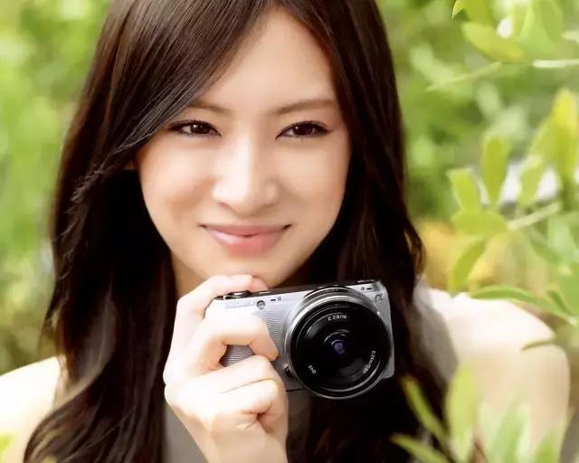 日本最迷人女明星,最迷人的日本女明星白石麻衣