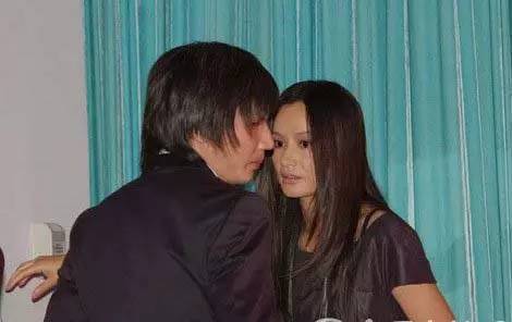 张亚东瞿颖官宣,张亚东瞿颖分手