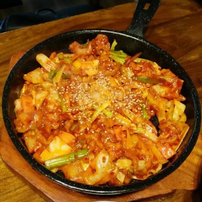 超美味又让人流口水的炸鸡,你想吃的美食都在这里