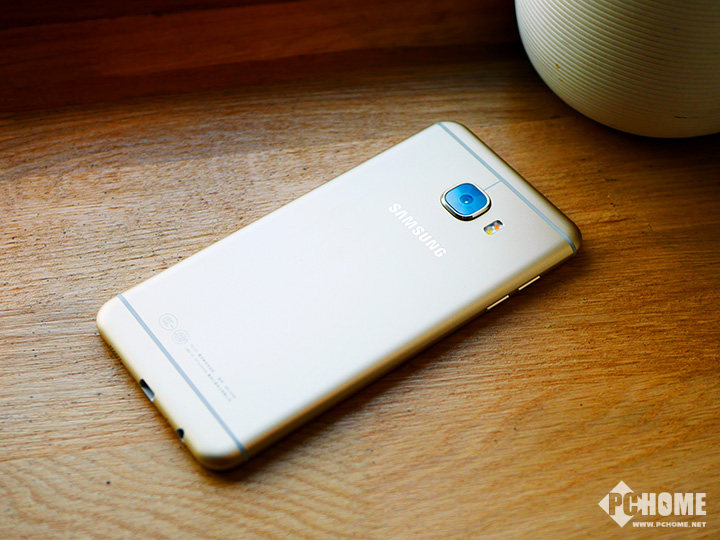 三星galaxyc55,三星galaxyc5屏幕坏了