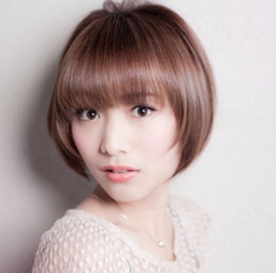 女人脸宽剪短发什么发型好看,大方脸剪短发怎么剪有气质一点