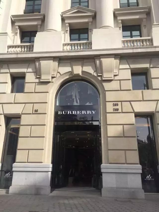 西班牙巴塞罗那自由行热门攻略,西班牙怎么玩