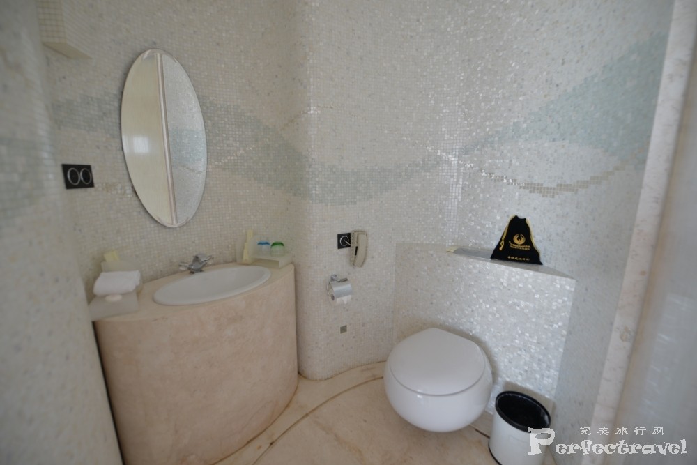 三亚凤凰岛度假酒店怎么样,三亚凤凰岛度假酒店夜景