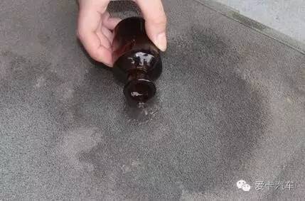 汽车座椅被孩子尿脏了怎么办,汽车布座椅脏了自己怎么清洗