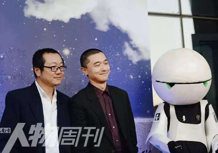 刘慈欣雨果得奖,2015雨果奖现场刘慈欣清华教授