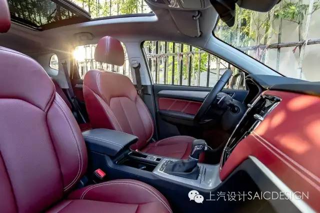 荣威2016rx5互联网自动版,荣威全新rx5模型