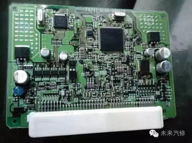 新款凯美瑞大事故维修,经典凯美瑞钥匙丢失怎么开门