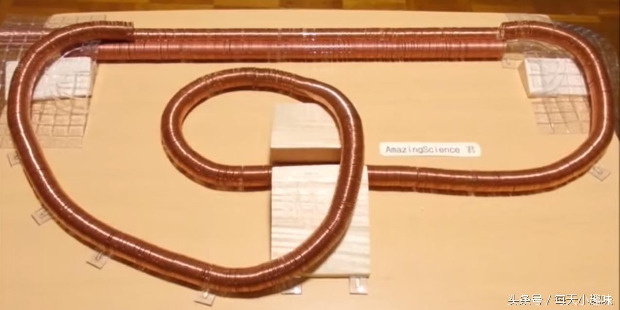 磁铁悬浮车怎么做,最简单的磁铁小火车