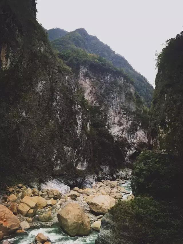台湾寻找理想生活,台湾青年的小确幸