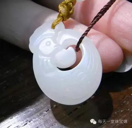 几百块钱的羊脂白玉,几百块钱的羊脂玉是真的吗