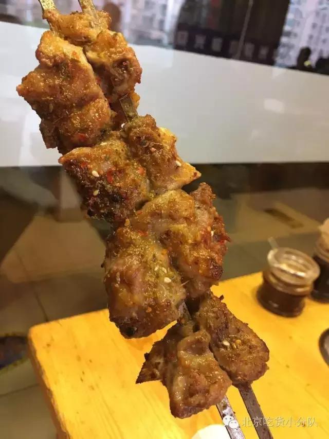 撸串最美的地方,北京烤串老字号有名的店