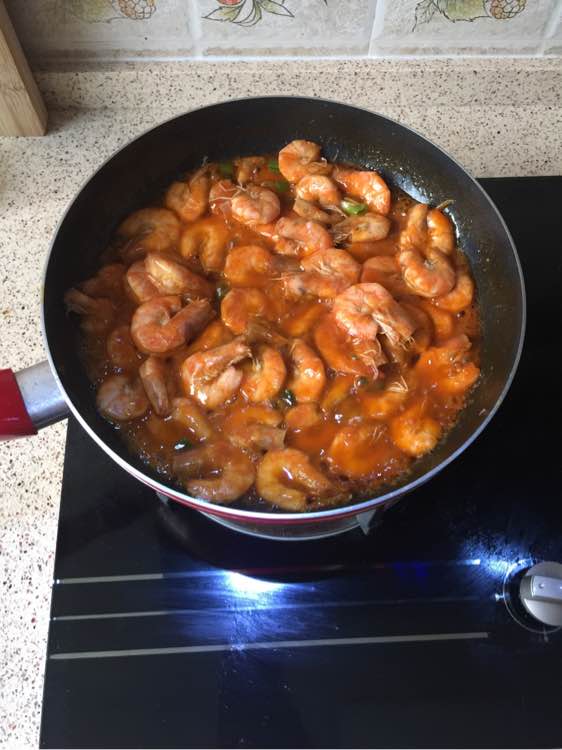 我和男朋友结婚半年了，生活当中我们俩就是谁有空谁下厨房