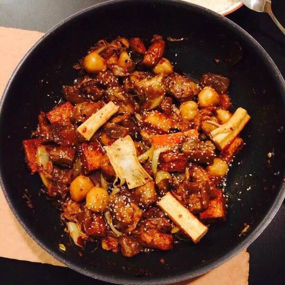 我和男朋友结婚半年了，生活当中我们俩就是谁有空谁下厨房