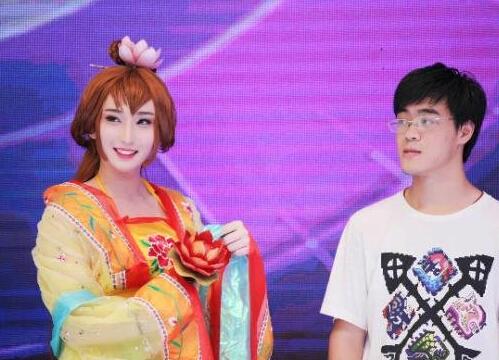 2016cj閲囪,2014骞碿j浜嬩欢