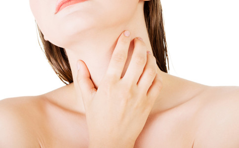 女生有喉结是怎么回事正常吗,男生有喉结女生为什么没有喉结