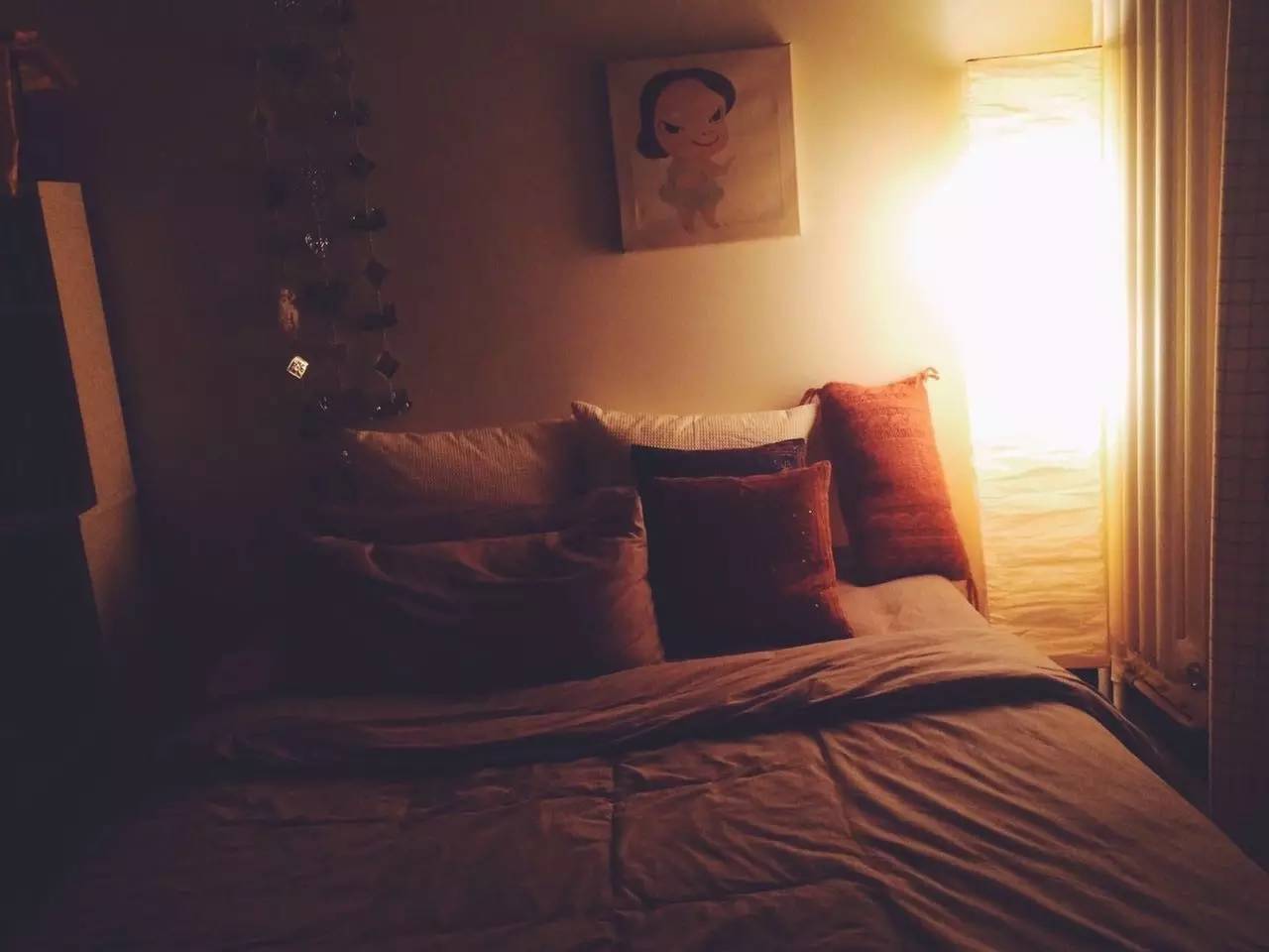 女生花1700改造破旧出租屋,90后女生独自租房改造毛坯房