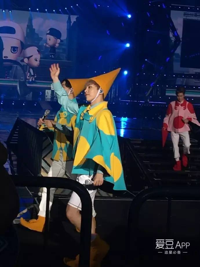 exo三巡letoutthebeast,exo三巡名场面控场完整版