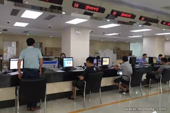 东莞居住证回执可以上牌吗,东莞没有居住证电动车可以上牌吗