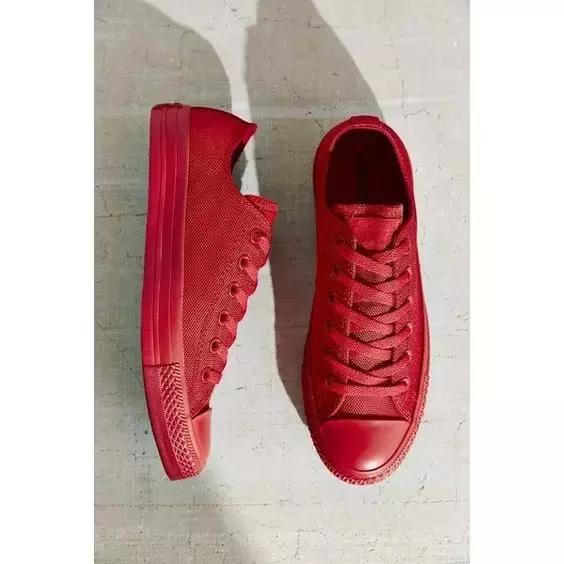 球鞋/最爱脚下那抹红，今夏潮人都得踩个它