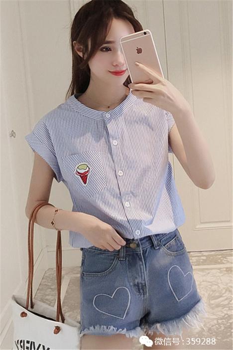 女童宽松时尚上衣,妈妈无袖减龄上衣宽松时尚版