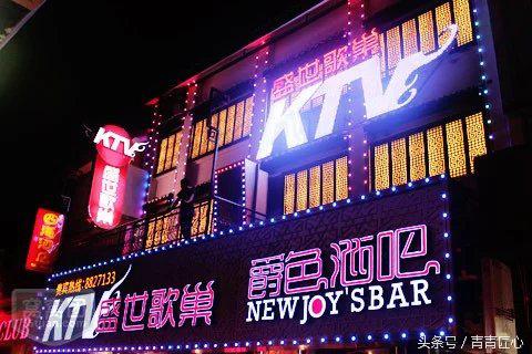 阳朔益田西街茧爱音乐酒吧,阳朔西街风情街酒吧