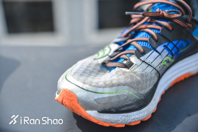 TopX|硬碰硬较量四款主流缓冲跑鞋横评对比