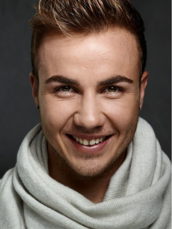 德国队教你穿球袜,德国队足球帅哥