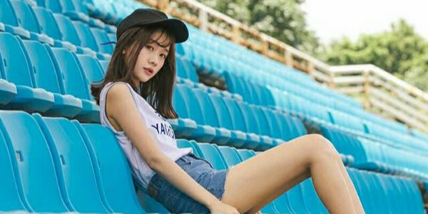 夏天大腿根内侧磨红磨肿了怎么办,大腿内侧被内裤磨红了用什么药膏