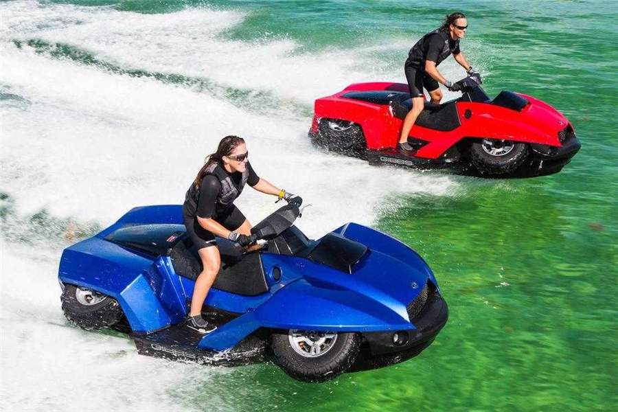 台风怎么避免小车被吹翻,台风损坏你的车怎么办