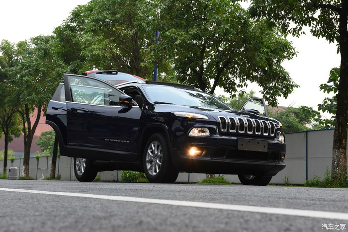 酷斯特女王再次登场：16款2.4L领先版自由光提车作业