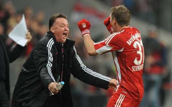 施魏因斯泰格告别,施魏因斯泰格告别仪式