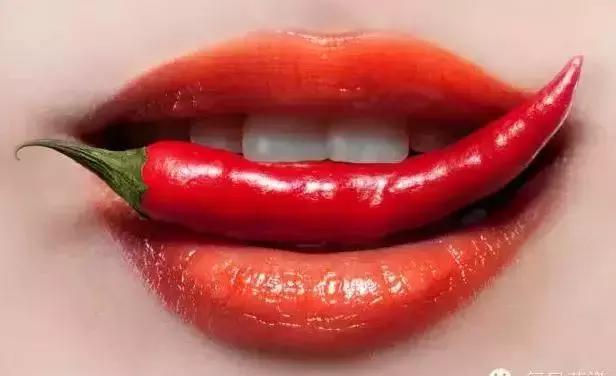 脖子长火痘是什么原因,后背脖子长痘什么原因