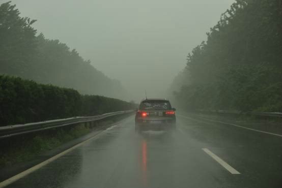 超多美图慎入！开神车，走丝路，这些不可思议的美景就在中国！