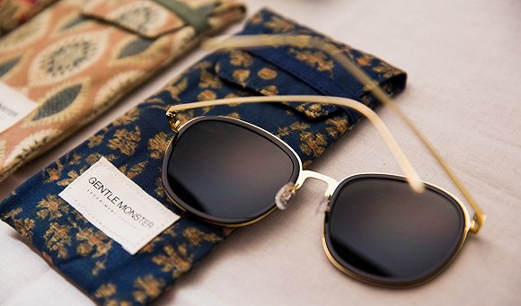 奢奢哒|韩星人手一副GM墨镜这牌子凭什么成了潮牌