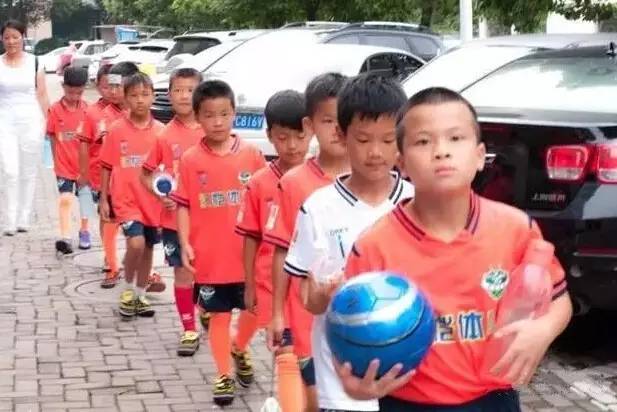 浙江衢州市足球队,衢州足球队踢宁波