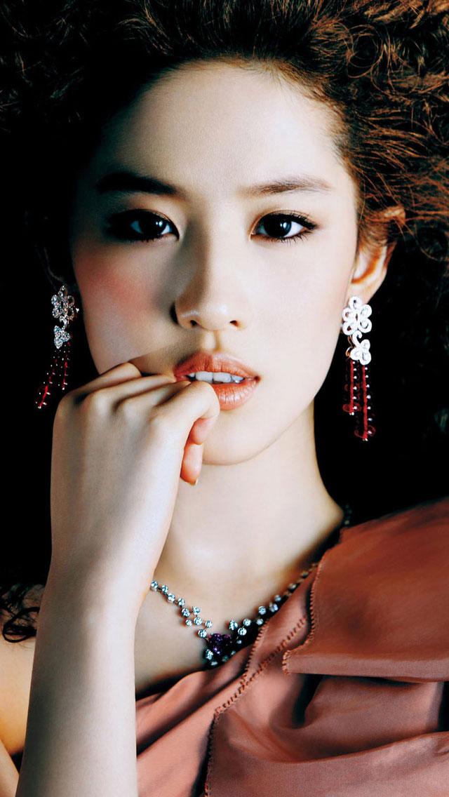 淡化眼袋更显年轻漂亮,怎么减轻眼袋方法图解