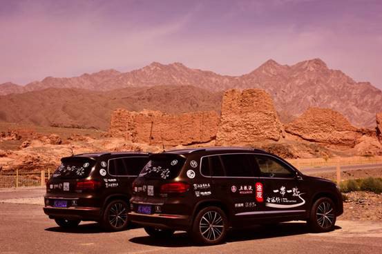 超多美图慎入！开神车，走丝路，这些不可思议的美景就在中国！