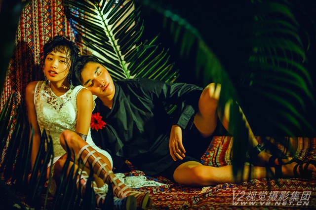 成都v2视觉婚纱照,成都v2视觉婚纱摄影价格