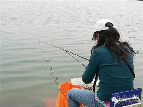 饵笼爆炸钩的使用方法,爆炸钩饵料状态怎么调