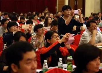 摄影大赛聚焦生活美丽瞬间,摄影大赛作品灵动瞬间