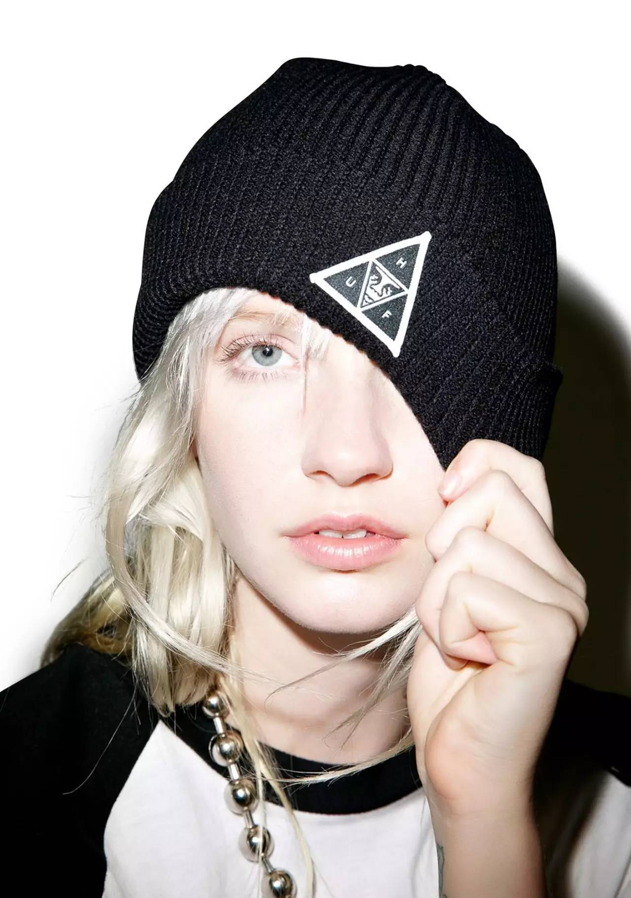 无HUF，不滑板？NO！HUF有的是性感潮范儿~