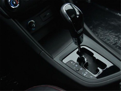 国产车五万性价比最高的车,2018款艾5自动7万公里多少钱